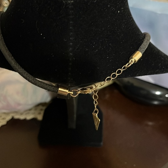 Chocker necklace - Picture 2 of 2